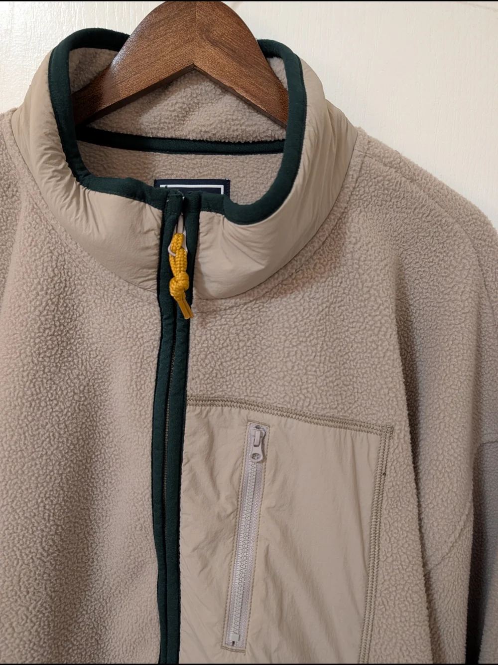 GAP Beige Fleece Pullover with Dark Green Trim